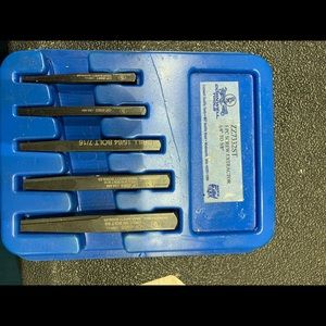 Cornwell bold extractor